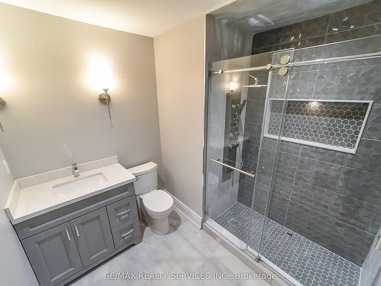 20 Malaspina Close #BASEMENT — Photo 9