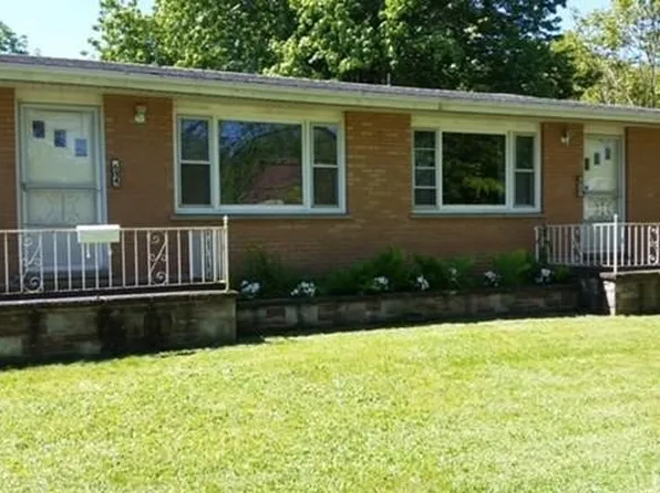 612 E State St, Albion, NY 14411