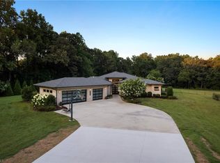 2132 Welcome Arcadia Rd, Lexington, NC 27295