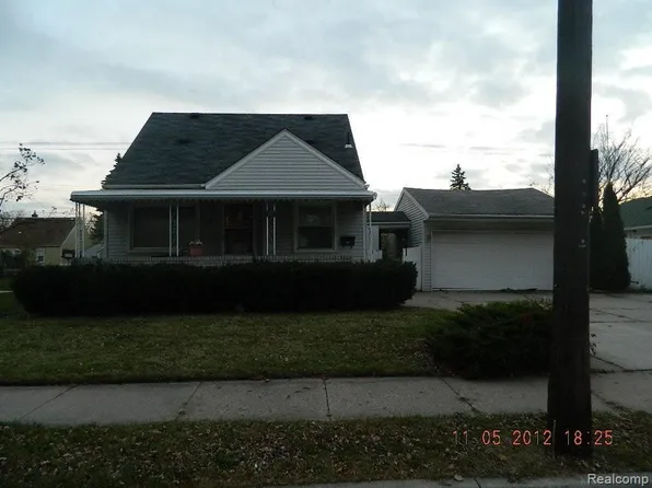 637 Park Ave, Lincoln Park, MI 48146