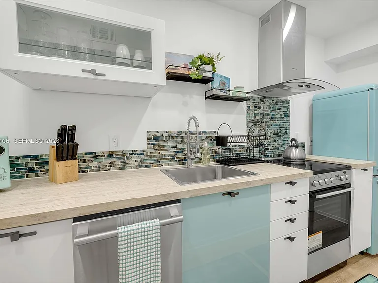 1200 West Ave #811 — Photo 11