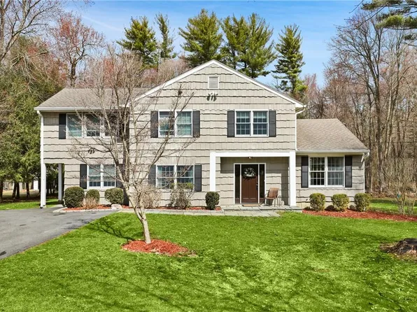 6 Chestnut Drive, North Salem, NY 10560