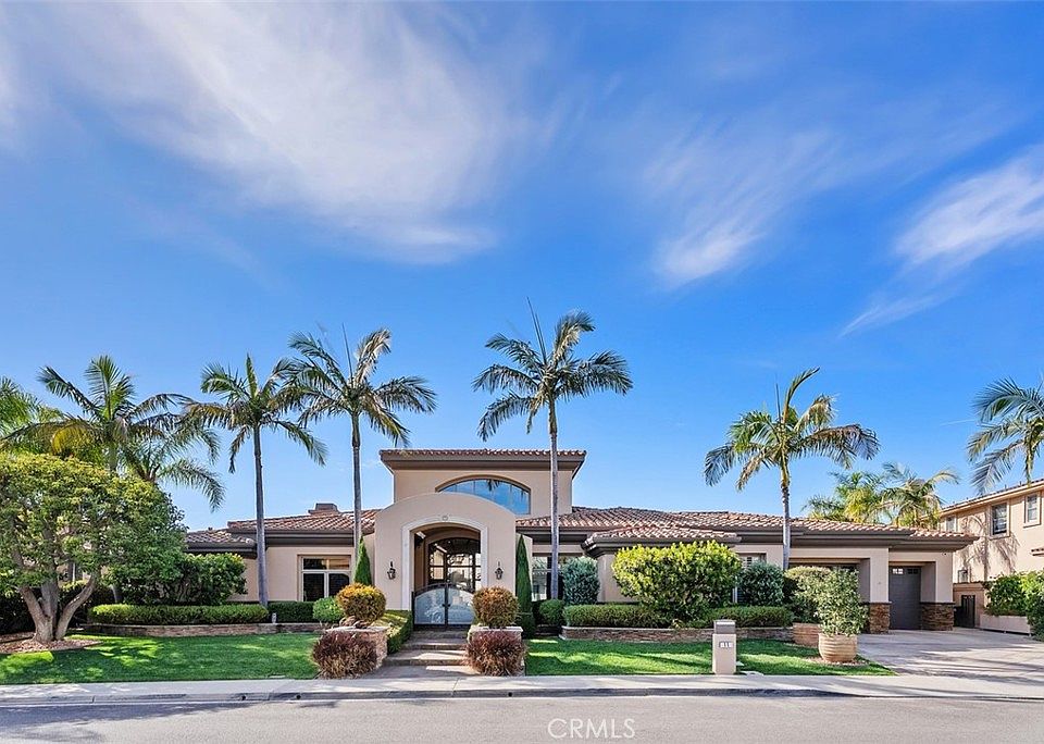 1st image of 11 San Rafael Pl