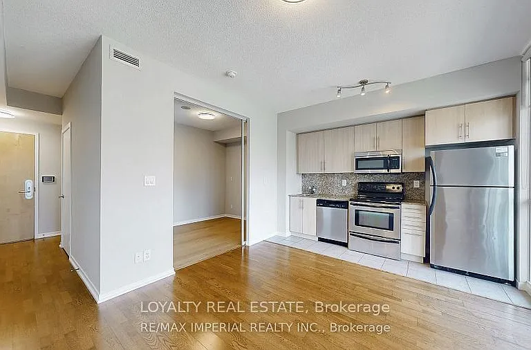 65 Bremner Blvd #4907 — Photo 14