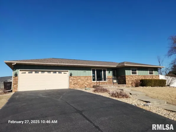 100 Faith Ct, East Peoria, IL 61611