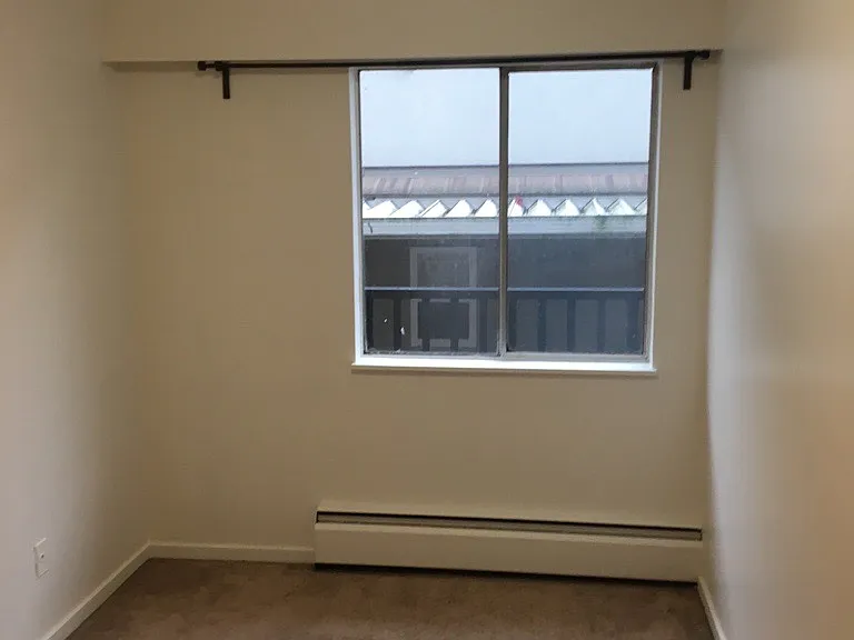 1333 Broadway E #212 — Photo 9