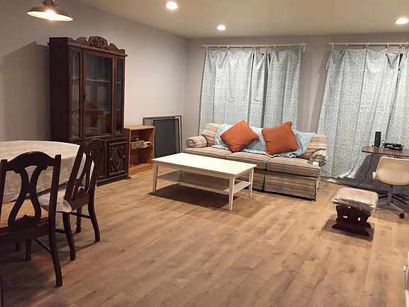2nd image of 1626 Newport Pl