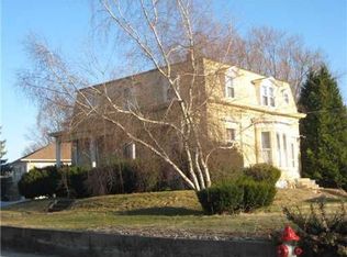 86 Maple Ave, West Warwick, RI 02893