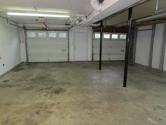 3rd image of 3505 Freeman Cir
