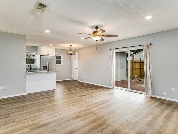 5th image of 5779 Wickford Ln