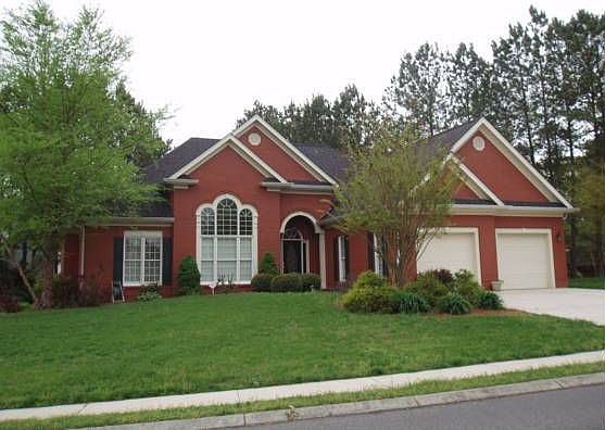1st image of 3167 Lakewood Dr NW