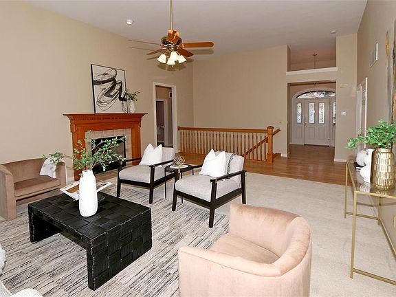 4th image of 15913 Picardy Crest Ct