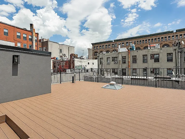 140 Mulberry St #3C — Photo 9