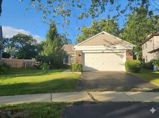 700 N Lakeside Dr, Vernon Hills, IL 60061