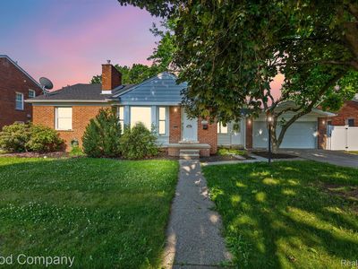 3603 Dukeshire Hwy, Royal Oak, MI, 48073