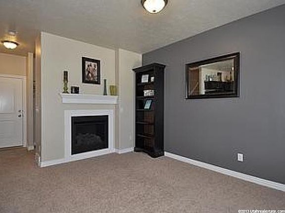 2nd image of 14633 S Auroral Way
