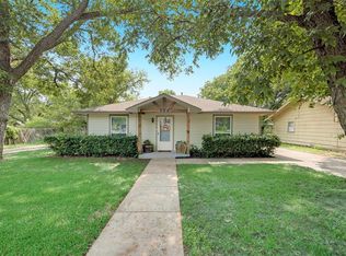 503 Country Club Rd, Cleburne, TX 76033