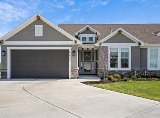 16807 S Heatherwood St, Olathe, KS 66062