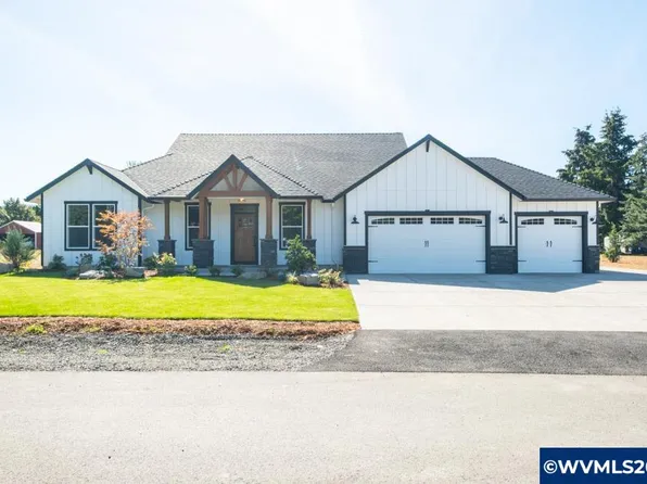 2422 Oak St, Lyons, OR 97358