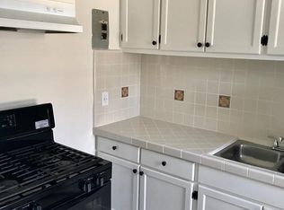 1360 S Burlington Ave APT 204, Los Angeles, CA 90006