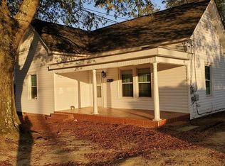 402 W J St, Erwin, NC 28339