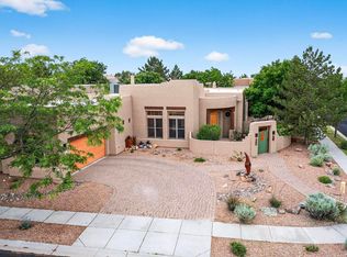 138 E Chili Line Rd, Santa Fe, NM 87508