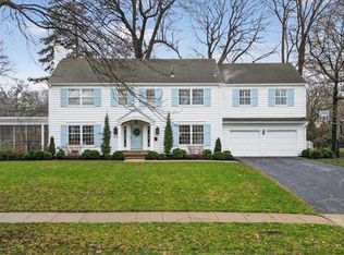 815 W 65th St, Kansas City, MO 64113