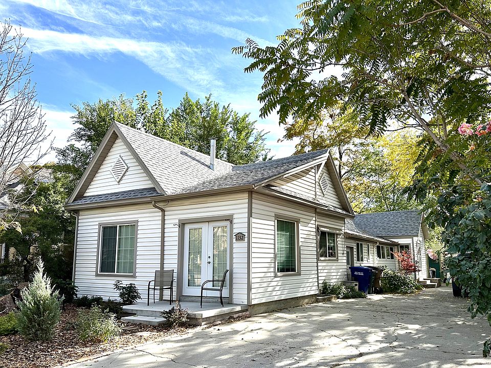 1st image of 1132 E Bryan Ave