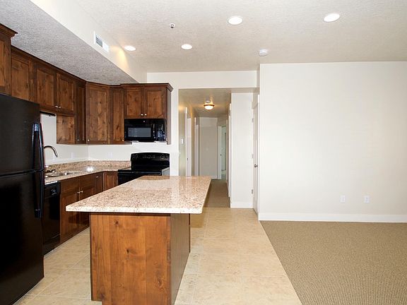 KITCHEN LIVING ROOM