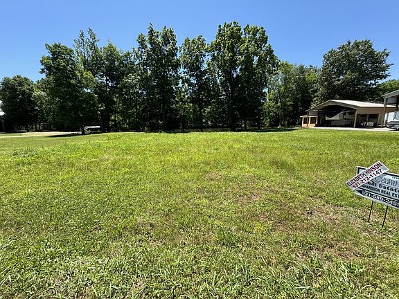 5th image of 384 Duck Blind Rd