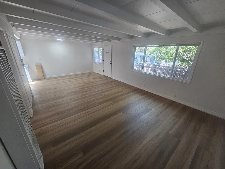 1343 Santa Ynez Ave #1343 — Photo 5