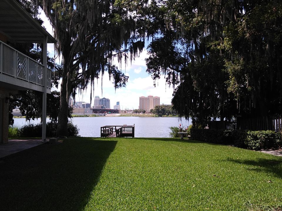 1st image of 320 Lakeview St APT 209