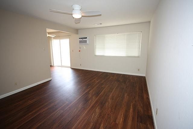 1st image of 1715 De Marietta Ave APT 4