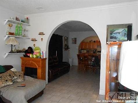 4th image of 1049 Denver Blvd
