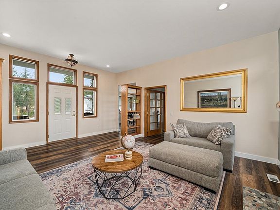 5th image of 19818 N Northwood Dr