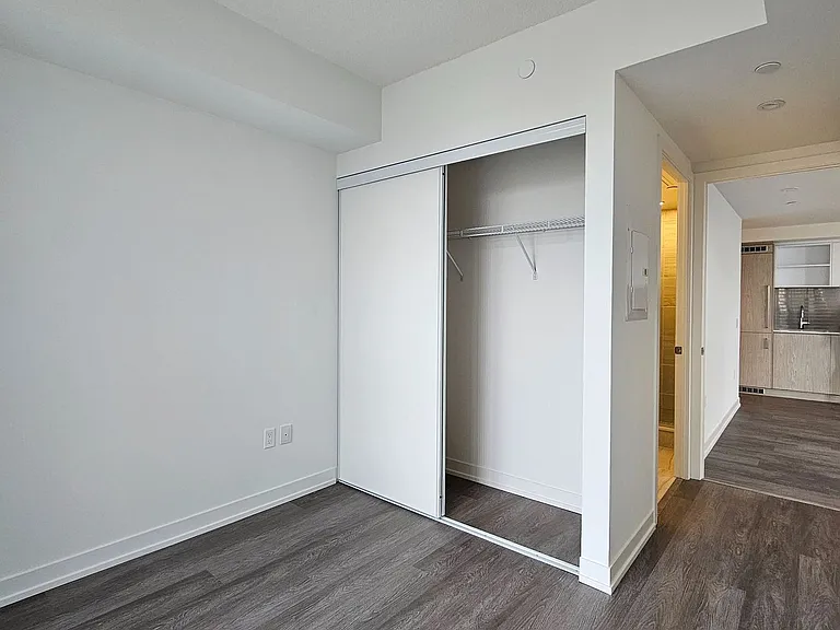 55 Cooper St #4305 — Photo 15