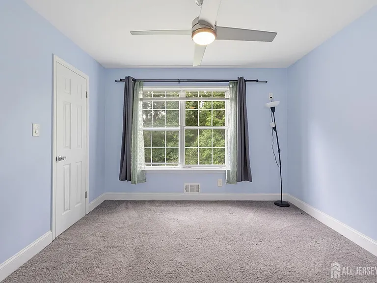 1609 Mulberry Ct — Photo 29