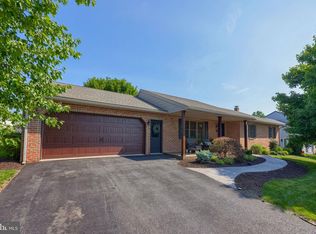 84 Clover Dr, Denver, PA 17517