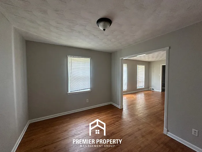 5288 Dare Ave — Photo 4
