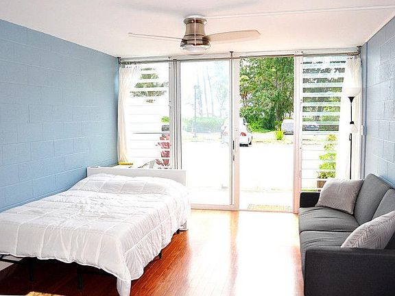 Studio view from the kitchen, furniture not included.