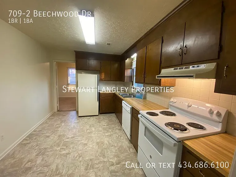 709-2 Beechwood Dr — Photo 6