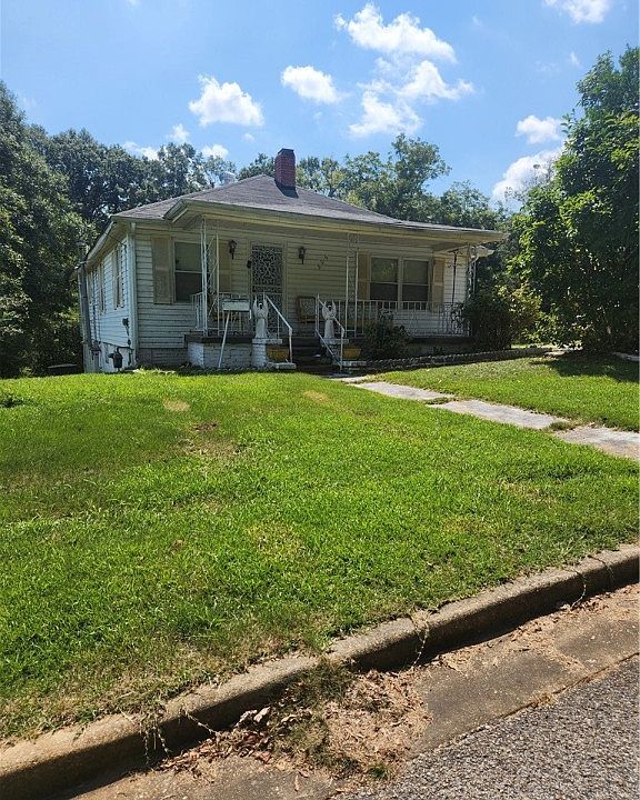 1st image of 506 Laslie St