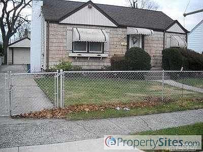 1st image of 362 Maplegrove Ave