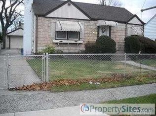 362 Maplegrove Ave, Uniondale, NY 11553