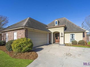 8530 Foxfield Dr, Baton Rouge, LA 70809
