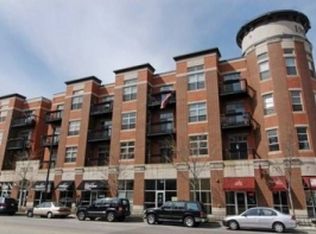 1910 S State St #303, Chicago, IL 60616