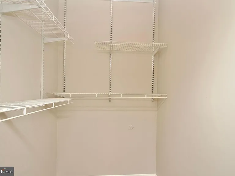 2324 Henshaw Pl #3 — Photo 19