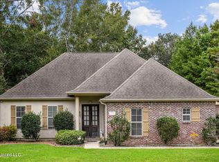 7830 Alawai Ave, Diamondhead, MS 39525