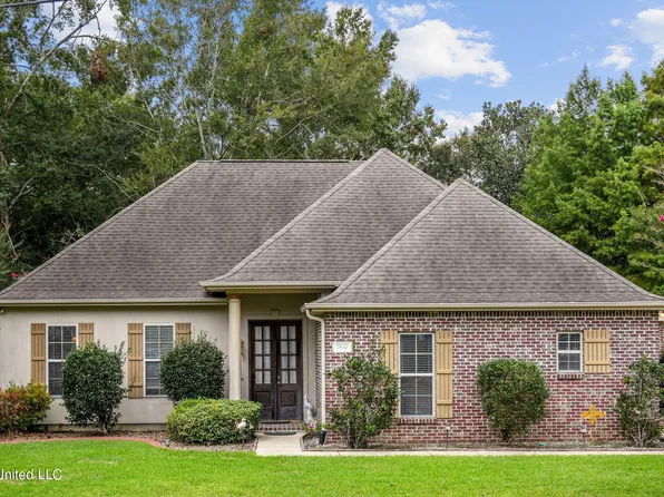 7830 Alawai Ave, Diamondhead, MS 39525
