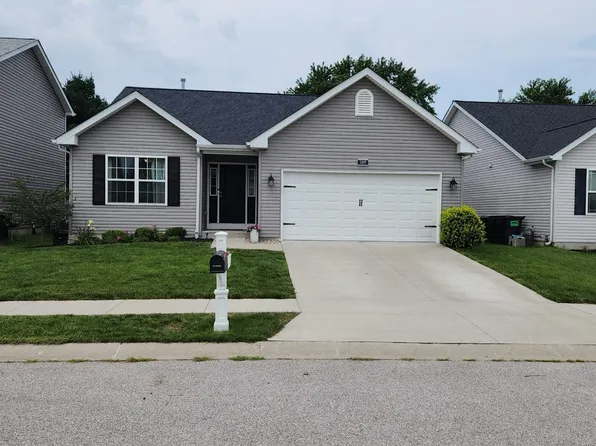 1209 Lear Ln, Mascoutah, IL 62258